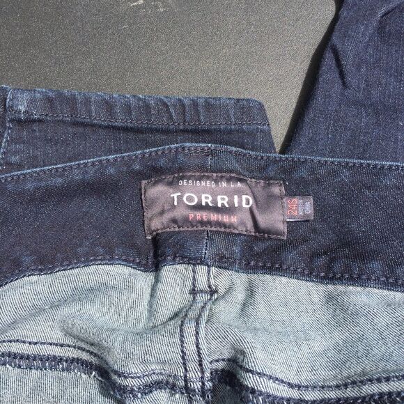 Dark Wash Jeans Zippers Size 24S Torrid Premium Jegging - Picture 8 of 10